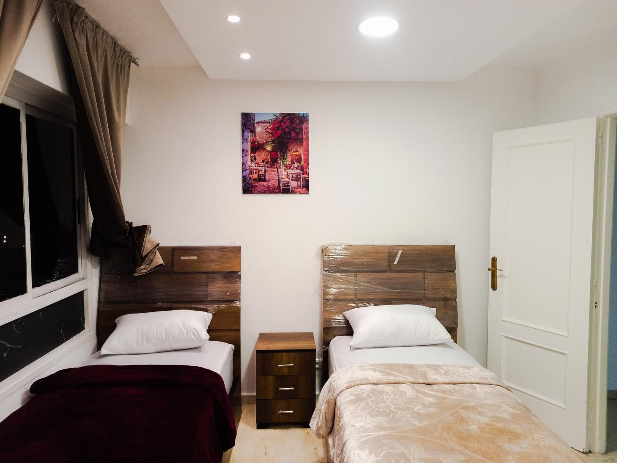 Amazing Appartement " Avec Climatisation " Au Centre Ville En Face Hilton & Gare Train De Tgv De Tanger 2N แทนเจียร์ ภายนอก รูปภาพ